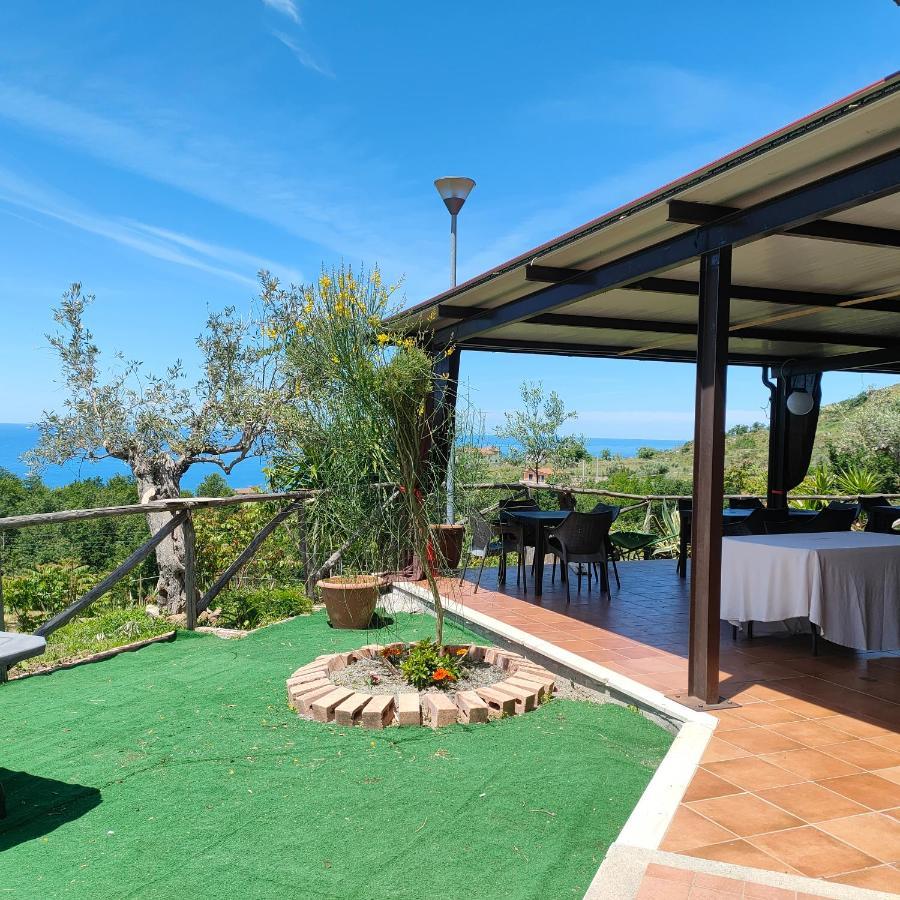 Agriturismo Agri Armonia Сан Лучидо Екстериор снимка